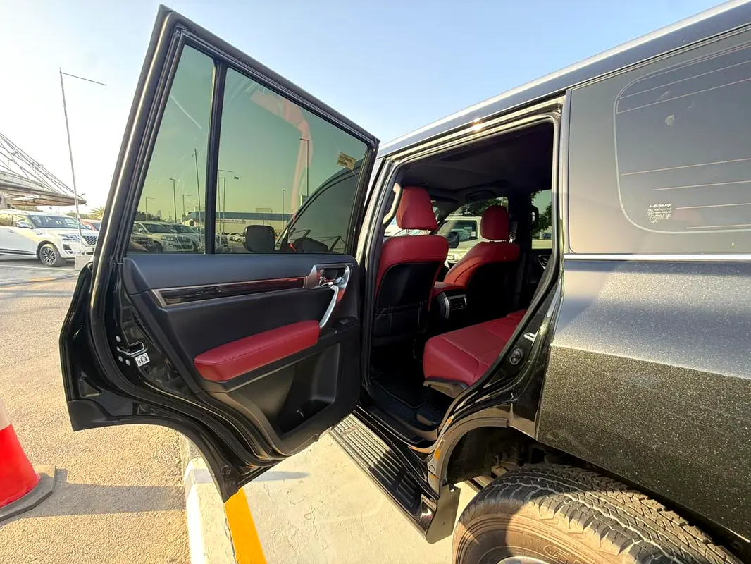 Lexus GX-Series 2023