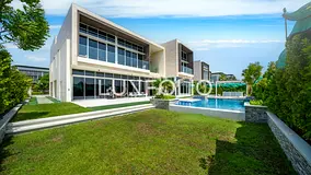 Fully Furnished | Upgraded | Bills Included