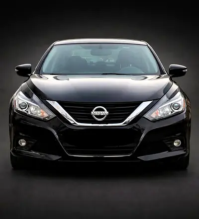 Well Maintained Nissan Altima 2016 SE - American Specs