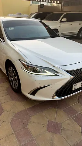 Lexus ES-Series 2023 GCC Specs