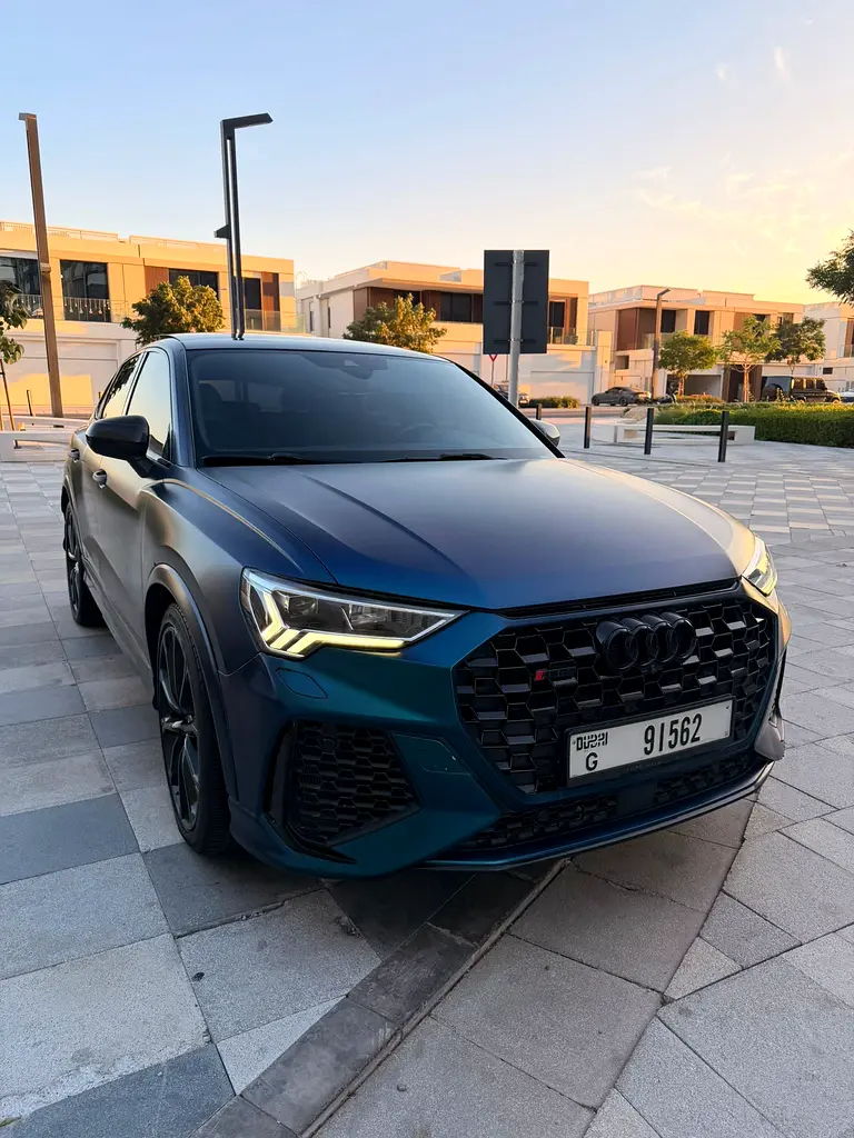 Audi RS Q3 2021 — photo 1 of 6