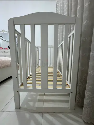 Mothercare White Wooden Baby Crib - Excellent Condition