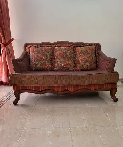 Classic 3-Seater Upholstered Sofa with Wooden Frame