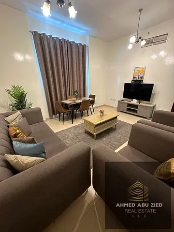 Luxury 2BHK for annual rent in City Tower, brand new luxury furnishings, master BR, 2 bathrooms, op