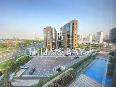 Bills included|City & Pool View| Ready to Move In
