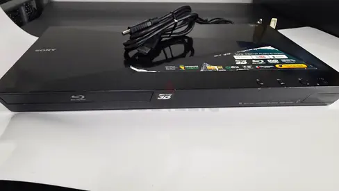 For Sale: Sony 3D Blu-ray  DVD Player –