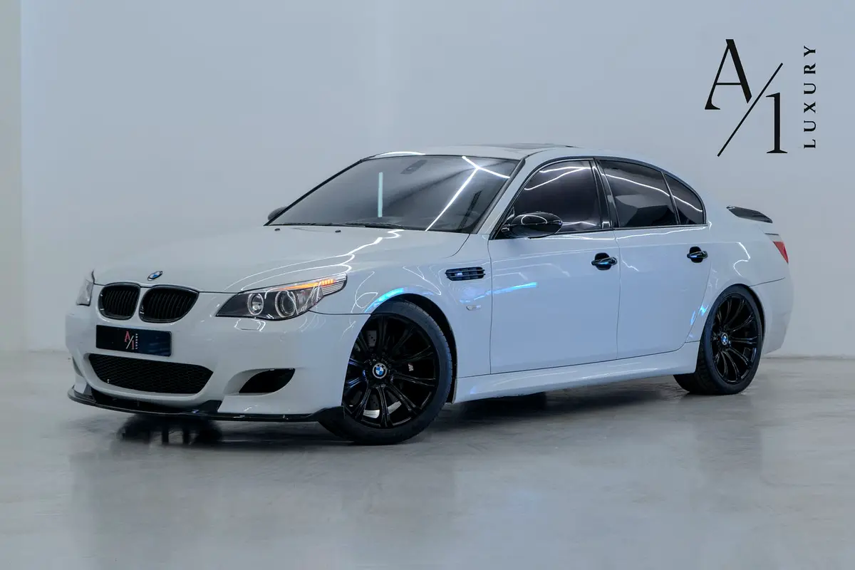 BMW M5 2007 — photo 1 of 14