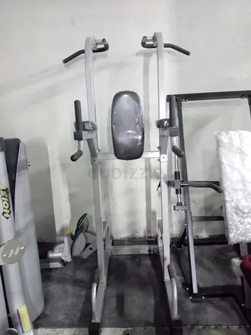 Sturdy Multi-Grip Power Tower for Bodyweight Training