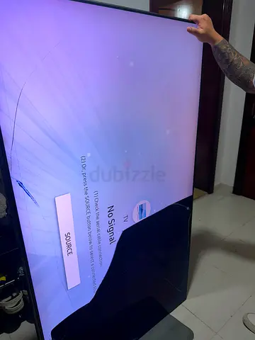 Samsung 65 TV (BROKEN SCREEN)