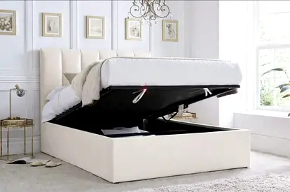 Brand new Queen size hydrolic storage ed with Mattress Available