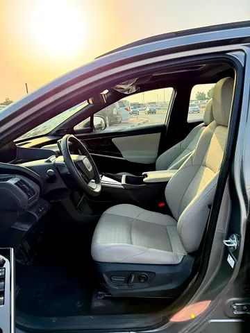 صورة 10 لـ 2024 Toyota BZ4X