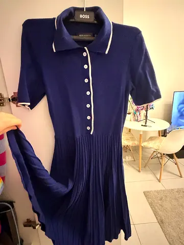 Women dress