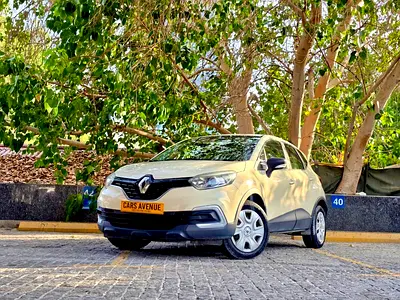 2019 Renault Captur LE | GCC Specs | Compact SUV