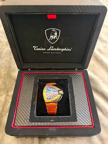 Tonino Lamborghini Spyder 9904 Swiss Watch | Full Set
