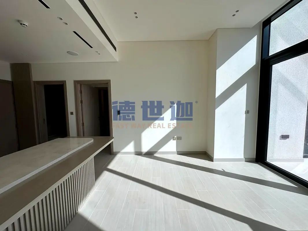 Central Park View | High Floor | Vacant