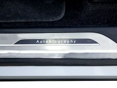 2023 LAND Rover RANGE ROVER — миниатюра 18