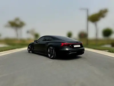 2023 AUDI RS E-TRON GT 照片 4
