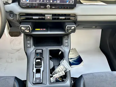 Toyota RAV4 VXR, миниатюра 10