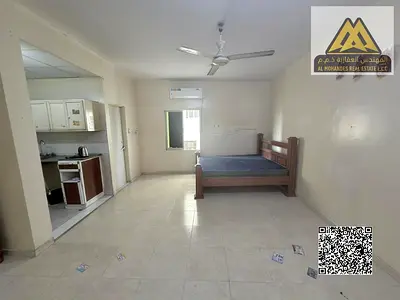 Spacious Studio for Annual Rent in Al Nakhil 1, Ajman | Prime Corniche Location, Separate Kitchen & Split AC