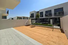 Private Garden | Appliances | Maids Room