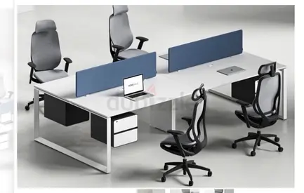 Modern 4‑Person Office Workstation Desk with Dividers — Grey
