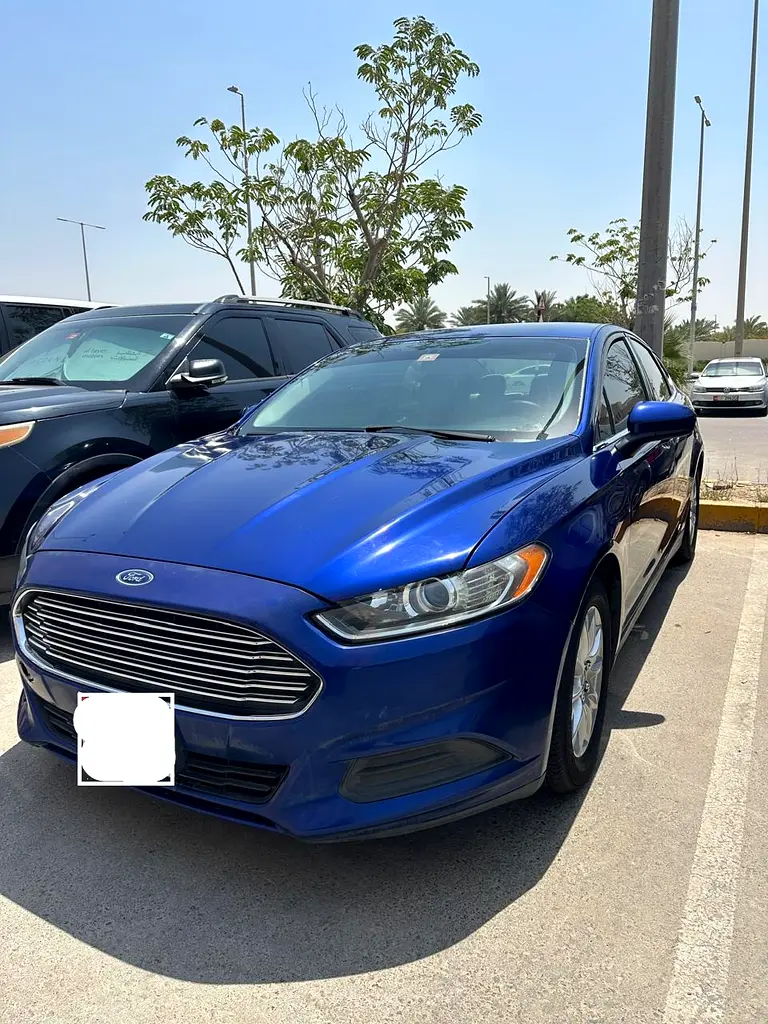 Ford Fusion 2016 — photo 1 of 10