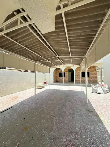 5BR single-story villa in Al Drah, Sharjah | UAE nationals only | Maid's room | Laundry room | Sepa