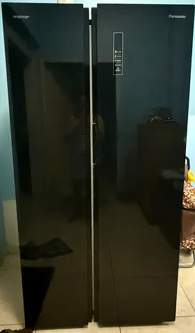 Panasonic Fridge - two doors (freezers and fridge )