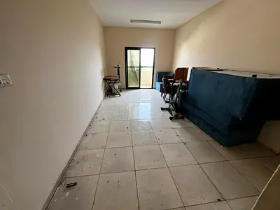 2 bathrooms | Balcony | Central air conditioning | Spacious | Free maintenance | High-end finishes
