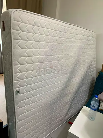 180 × 200 Home Centre Medical Mattress