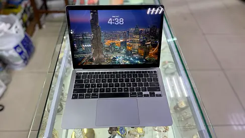 MacBook Air M1 2020 16 GB Ram 13-inches Space Gray - Good Working Condition