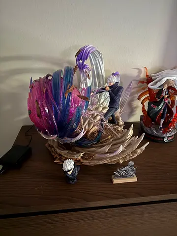 Gojo Satoru Light-Up Resin Original Statue