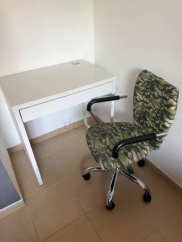Chair  desk