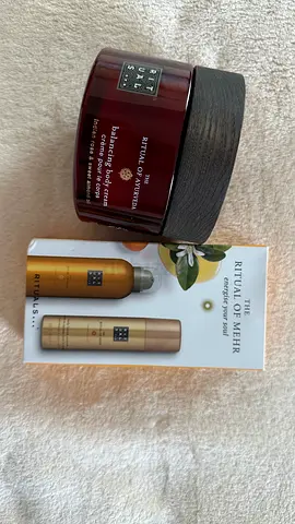 Rituals body lotion + shower gel + body cream