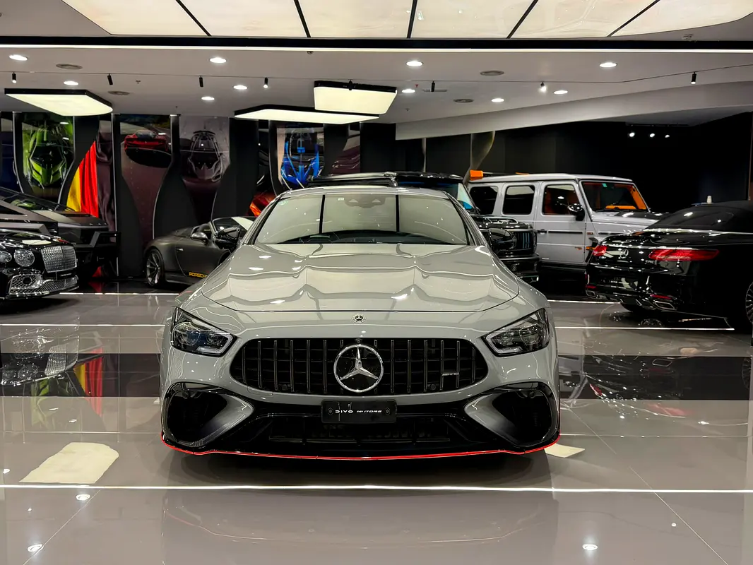 Mercedes-Benz AMG 2023 — photo 1 of 20