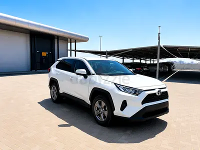 2024 TOYOTA RAV4 - GCC SPECS - 26,000KM - WELL MAINTIANED SUV