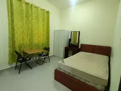 Spacious private room available