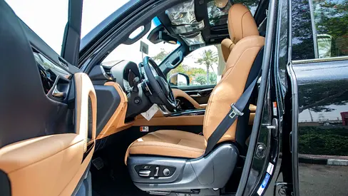 صورة 13 لـ 2026 Lexus LX-SERIES
