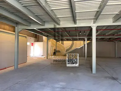 🏢 مستودع مميز للإيجار السنوي – الجرف الصناعية، عجمان