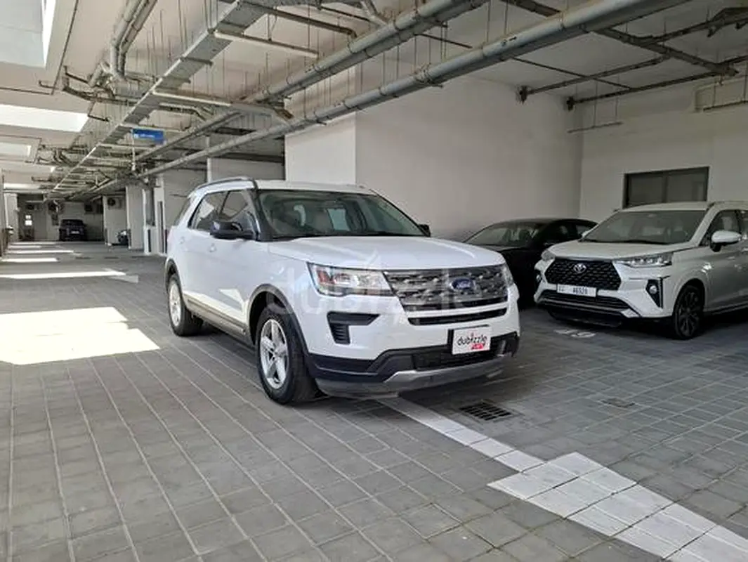 Ford Explorer 2018 — photo 1 of 19