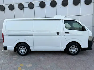 Toyota Hiace GL 2013 cillar