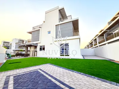 LARGEST PLOT | LANDSCAPED GARDEN | G+2