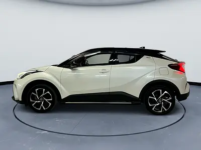 2019 Toyota C-HR — фото 6