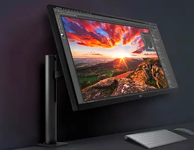 3x LG 32-inch Ultrafine ERGO Professional Monitor (Tilt/Rotate) - Excellent Condition