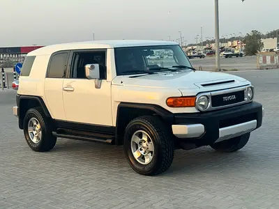 Toyota FJ Cruiser 2009 | GCC Specs | Reliable Off-Roader