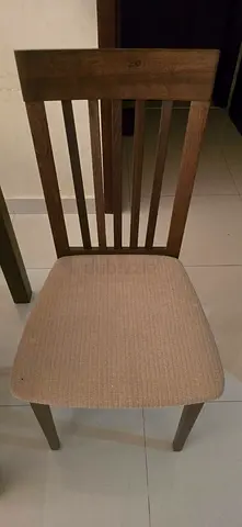 DINNING TABLE WITH FOUR CHAIR