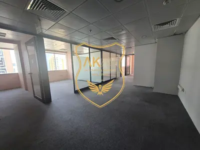 3,866 Sq.Ft Partitioned Office | SZR View | Prime Sheikh Zayed Road