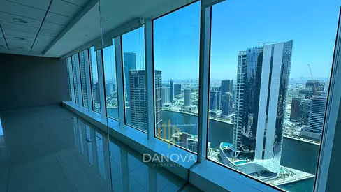 Huge Layout | Fully Fitted Office | High Floor | Pantry & Washroom Inside