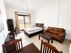 Spacious Studio | Furnished | Vacant