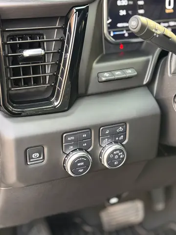 2025 GMC SIERRA — фото 12